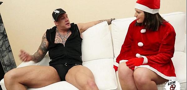  Feliz Navidad Leche 69 - Lulu Petrel y Rob Diesel - Full Scene